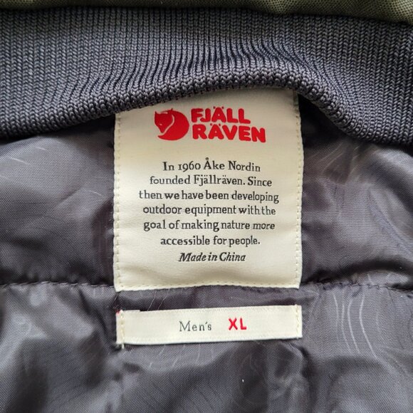 Fjallraven Nuuk Parka in Deep Forest Green Men's Size XL - Picture 13 of 14